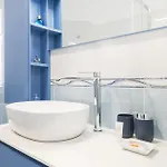 Easylife - Living Raffinato Con Vista In Solari Milano